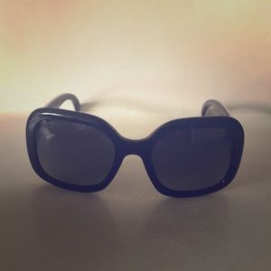 New authentic Chanel polarized sunglasses